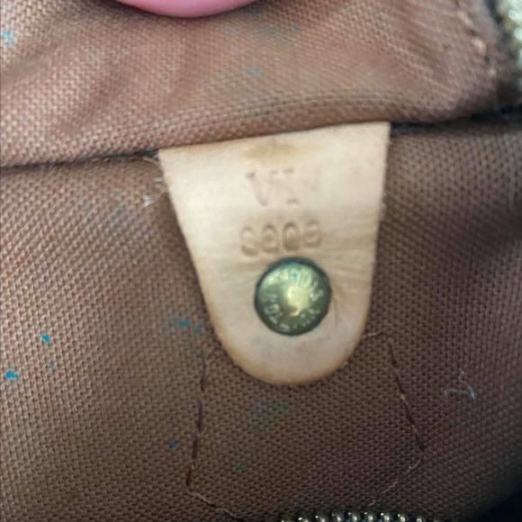 (SOLD) Louis Vuitton Speedy 30 Monogram Vintage - Picture 5 of 16